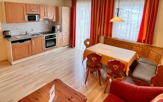 Hofresidenz - Photo 4