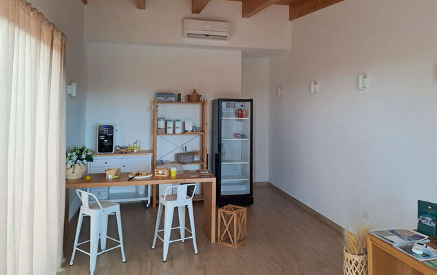 Roseto Apartments Trilo 3 - Photo 18